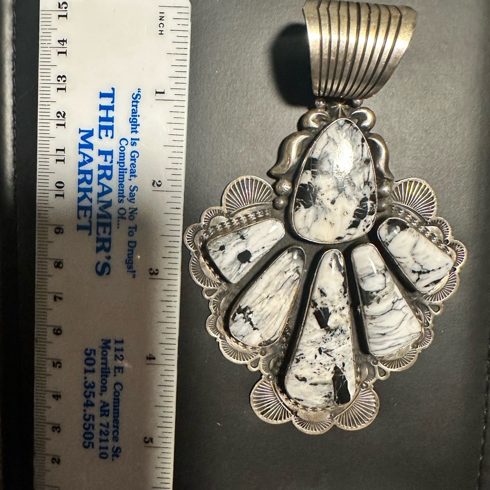 Native American Navajo, Sterling silver pendant with white buffalo stones